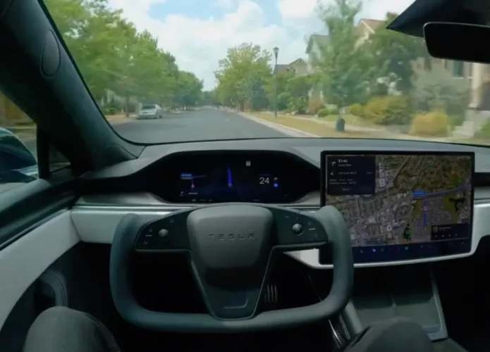 Tesla-FSD-Beta-official-demo-695x500.webp