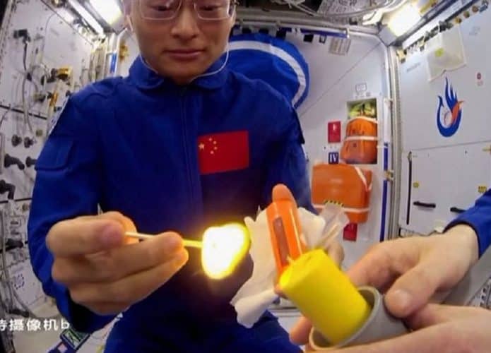 astronautas_chineses_experimento-695x500
