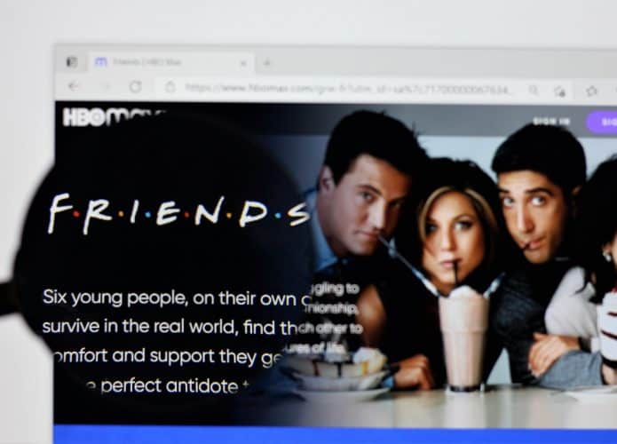 friends-695x500
