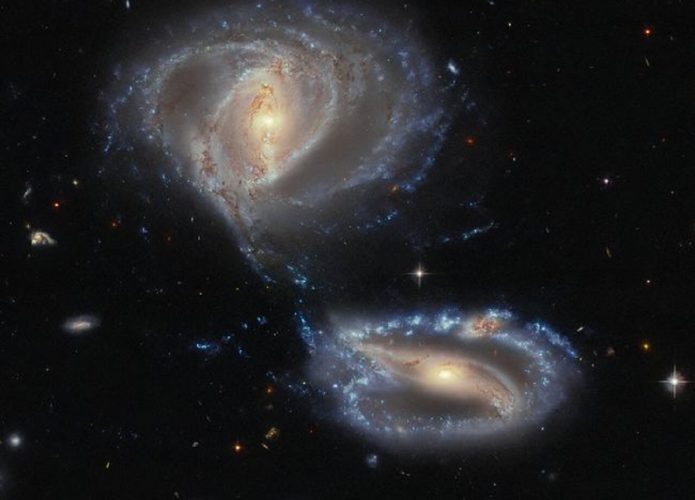 hubble_galaxias_mescla-695x500