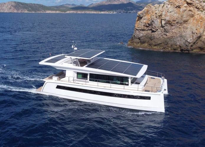 silent-yatchs-2-695x500