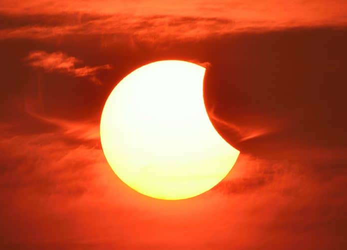 sol-eclipse-695x500