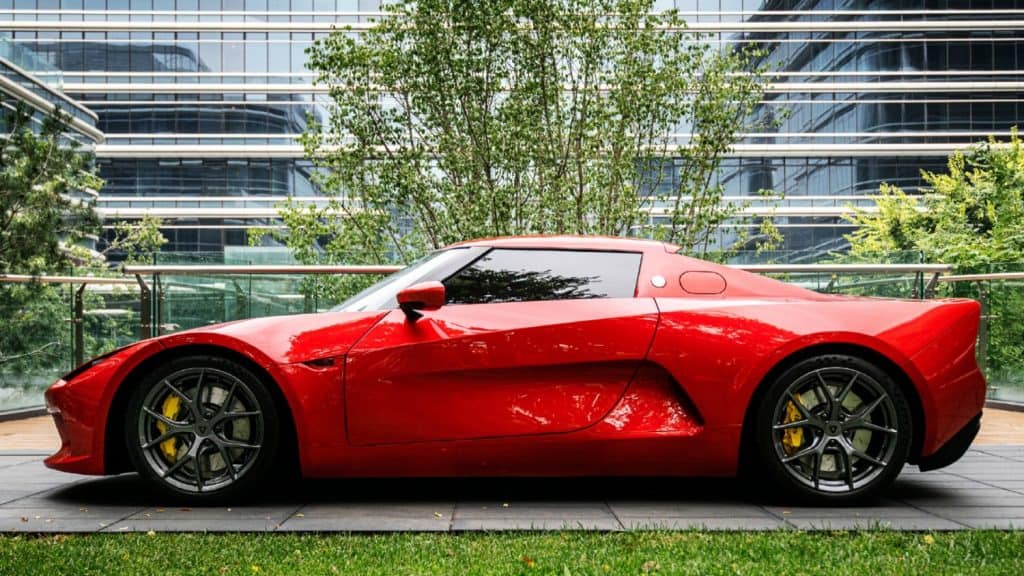 O SC-01 é um esportivo compacto inspirado no Tesla Roadster