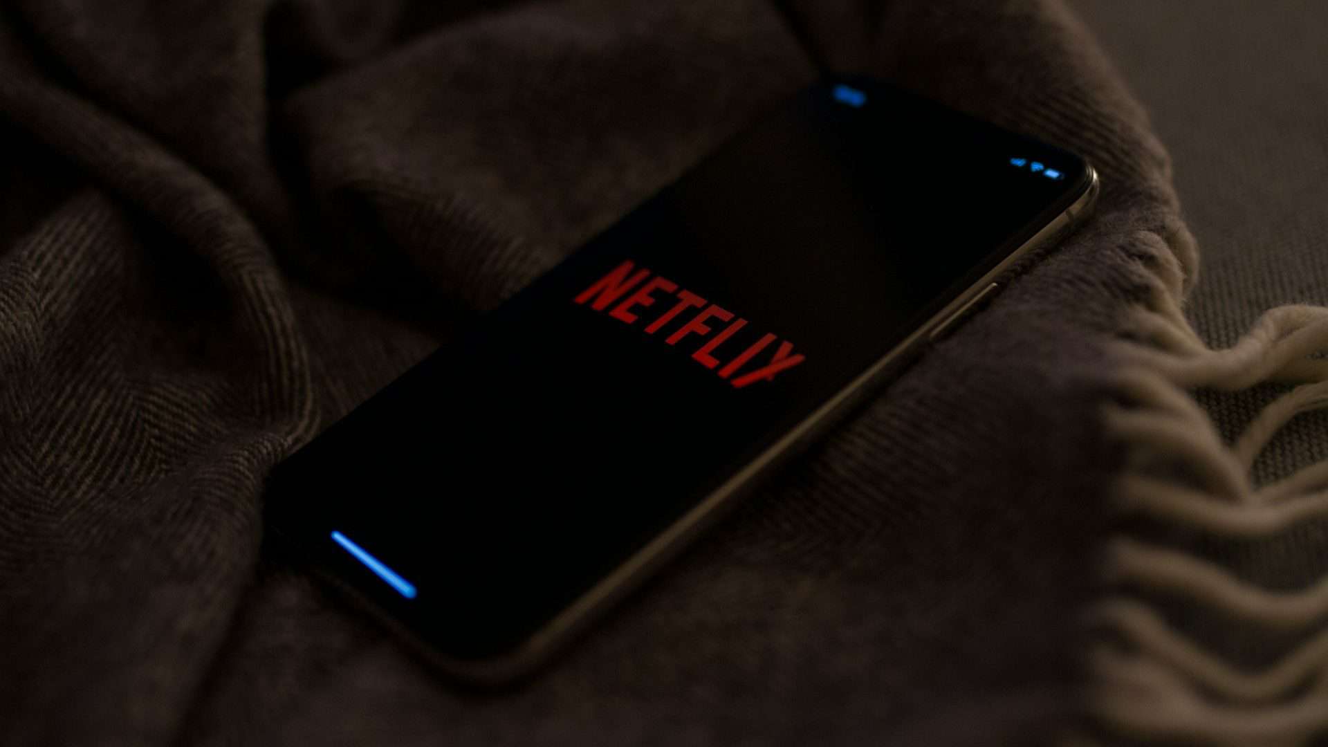 Aplicativo da Netflix via Caspar Camille Rubin/Unsplash