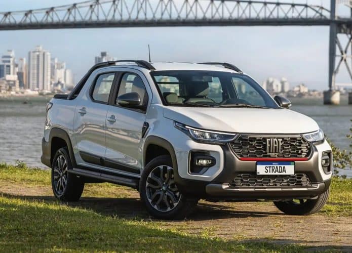 Fiat Strada 2024