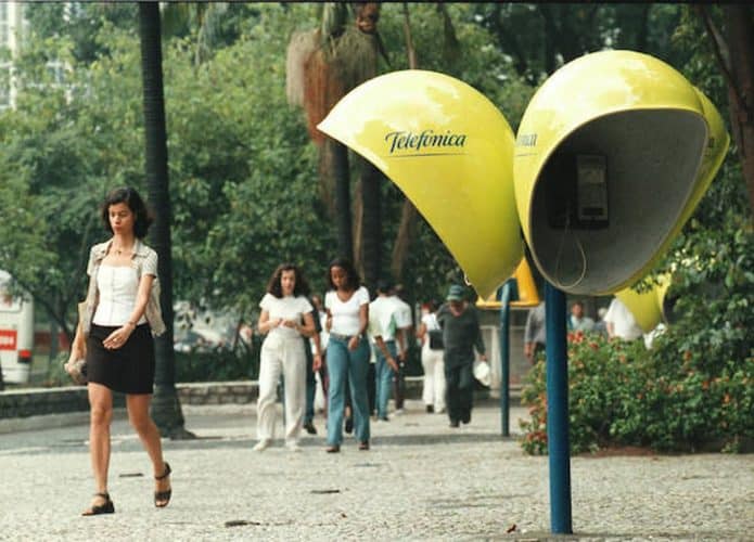 Orelhão Telefonica (modelo antigo)/reprodução