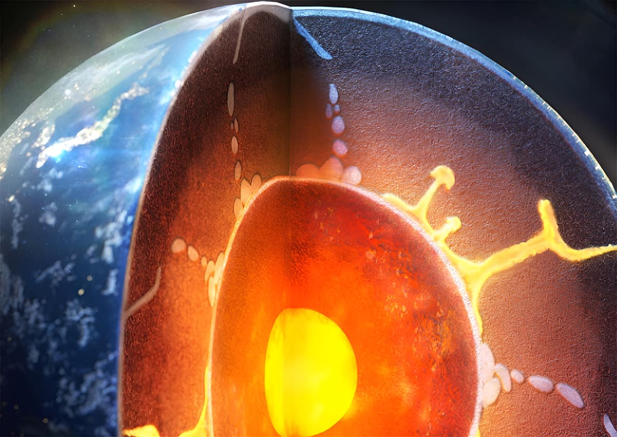 Água da superfície da Terra infiltra e cria camada em torno do núcleo