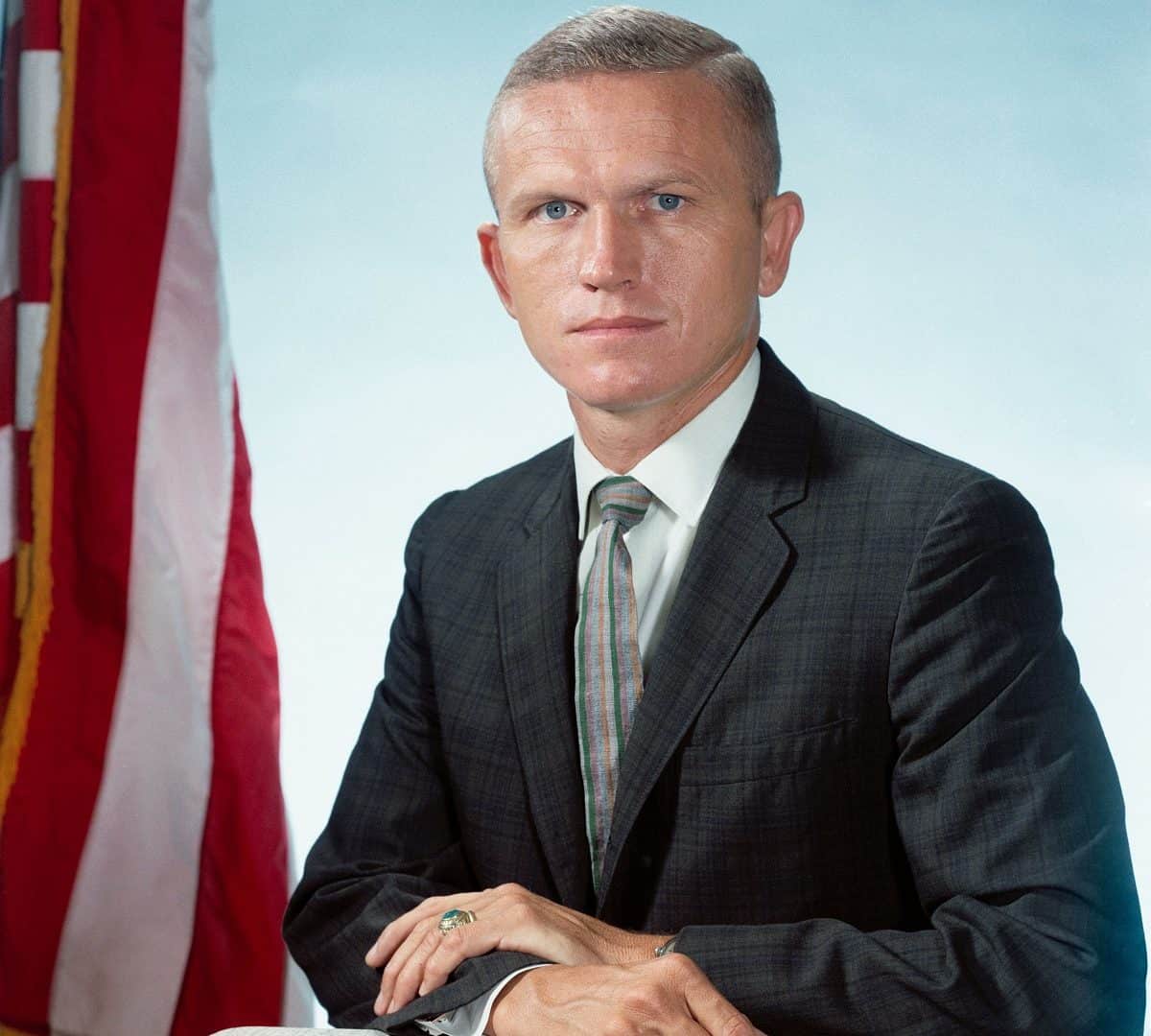 frank_borman-1200x1080