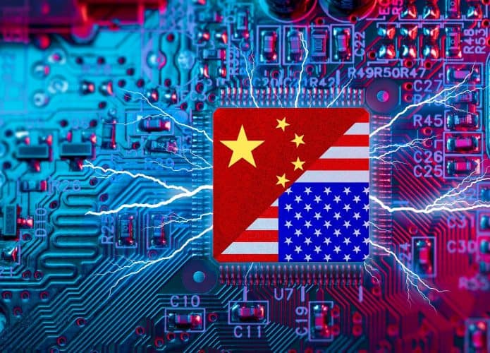 Guerra dos chips: EUA revogam licenças da Intel e Qualcomm para vender à Huawei 