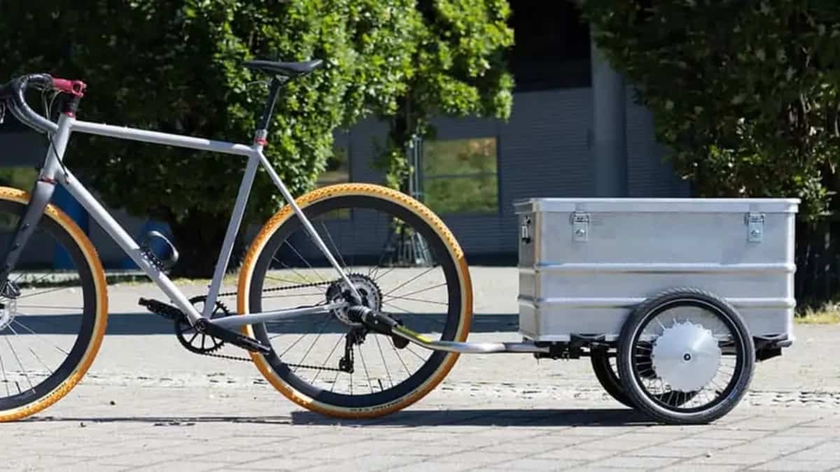 Novo trailer elétrico de bicicleta tem motor duplo para aliviar a carga