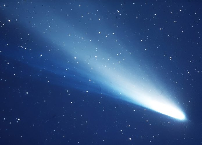 cometa_halley-695x500