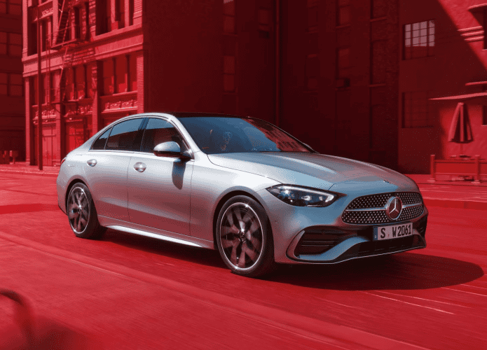 Mercedes-Benz Classe C, um dos carros mais seguros do mundo