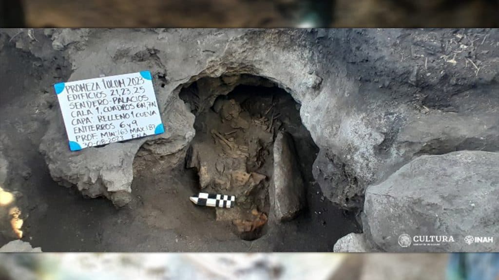 Entrada de caverna no México