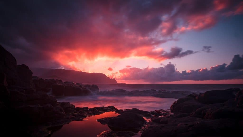 Crepúsculo (Imagem: Spencer Watson/Unsplash)