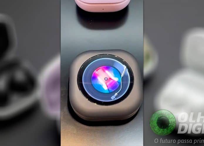 Caixinha de Galaxy Buds com tela