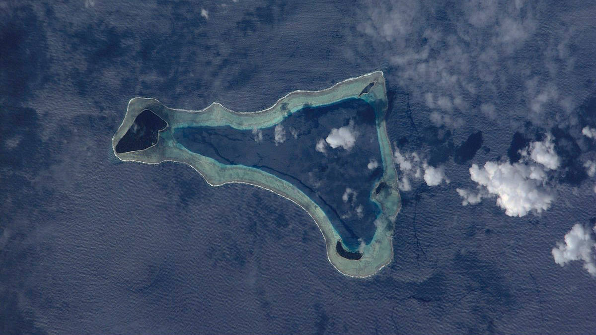 Visão aérea das Ilhas de Salomão, perto do planalto gigante no Oceano Pacífico