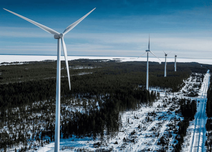 Turbina-eolica-no-frio-695x500.png