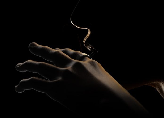 whisper-ring-vtouch-695x500