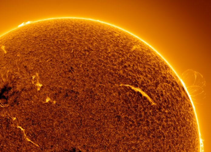 Loops de plasma registrado por astrofotógrafo (Crédito: Eduardo Schaberger Poupeau)