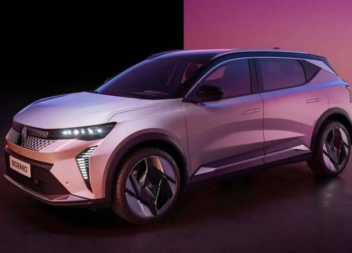 renault-scenic-e-tech-electric-695x500
