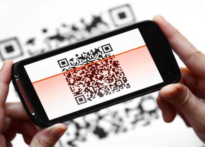 escanemento de QRCode com faixa vermelha em Smartphone