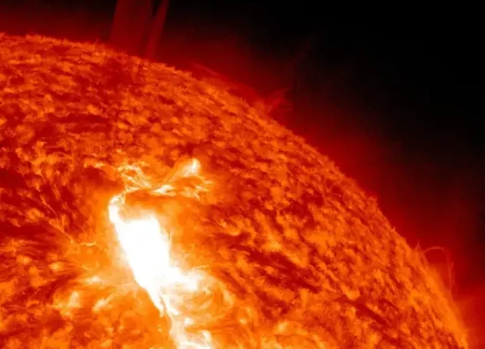 O máximo solar é o período de maior atividade do Sol (Crédito: NASA/SDO/AIA)