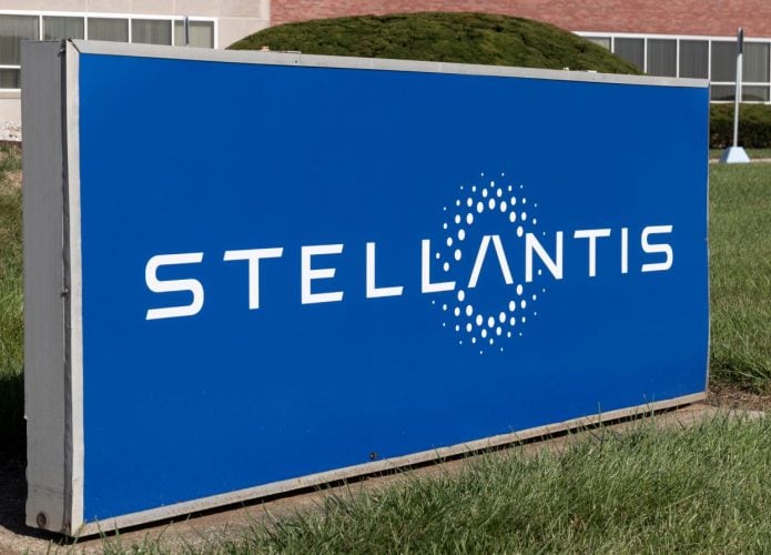 Stellantis anuncia investimento bilionário em unidade do Brasil 