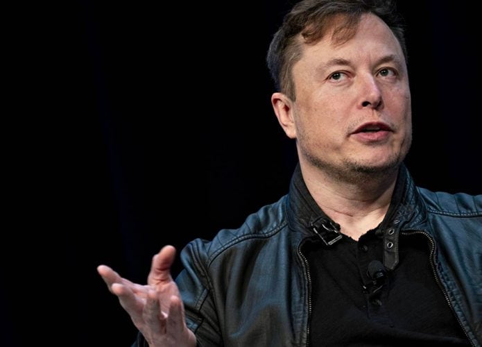 Elon Musk durante evento