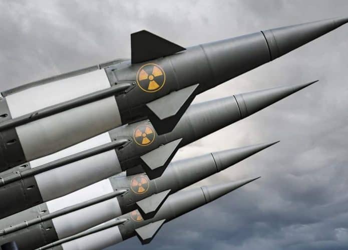 Pontas de mísseis nucleares