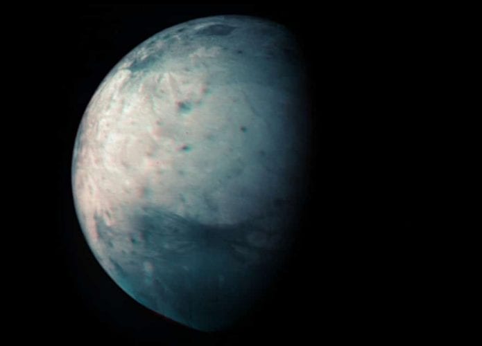 Acredita-se que Ganimedes seja uma lua oceânica (Crédito: NASA/JPL-Caltech/SwRI/ASI/INAF/JIRAM)