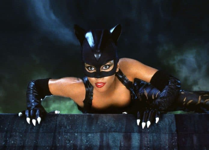 03.Mulher-Gato-695x500