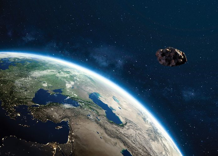 asteroide-perto-da-Terra-695x500