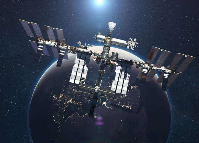 estacao-espacial-internacional-695x500