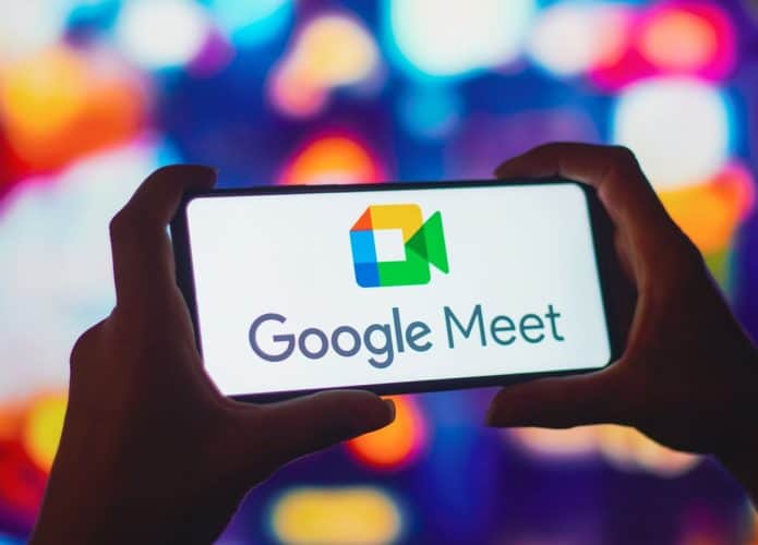 Google Meet agora permite alternar chamada do desktop para o celular