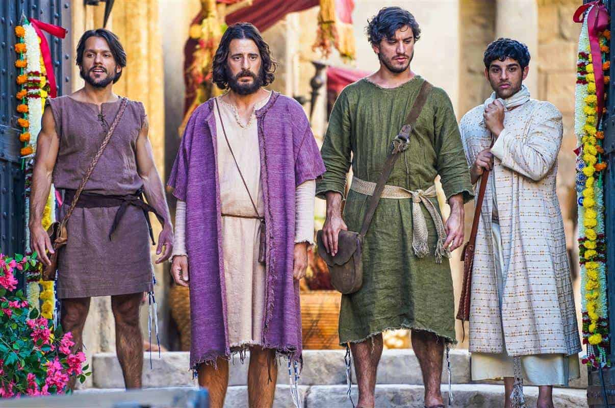 Cena da segunda temporada com Simão, Jesus, João e Mateus (Divulgação)