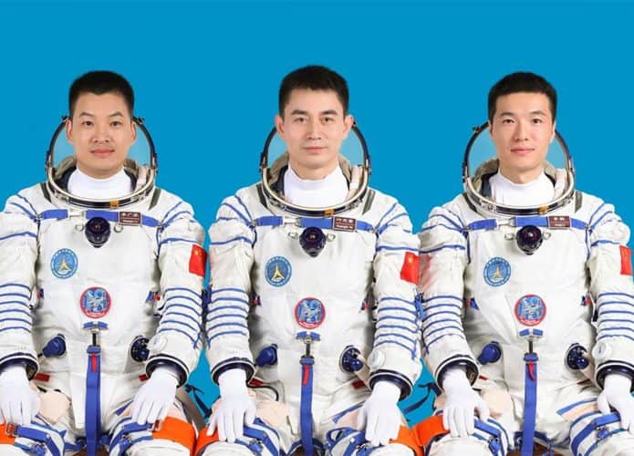 shenzhou-18-695x500