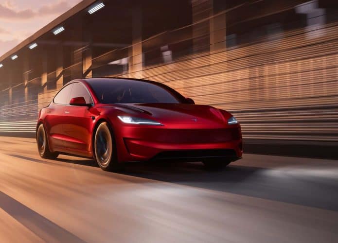 Novo Tesla Model 3 Performance 2024 é o mais potente já feito