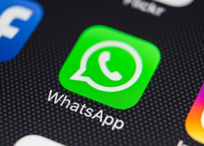 whatsapp instagram
