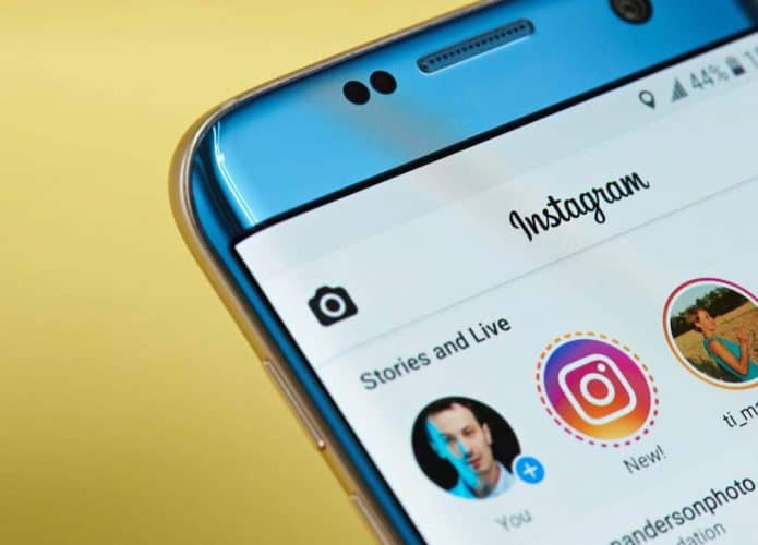 Stories do Instagram via PixieMe/Shutterstock