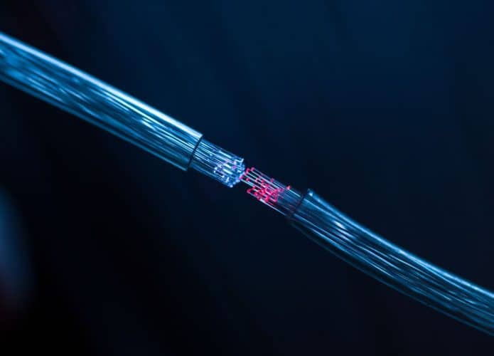 fibra ótica