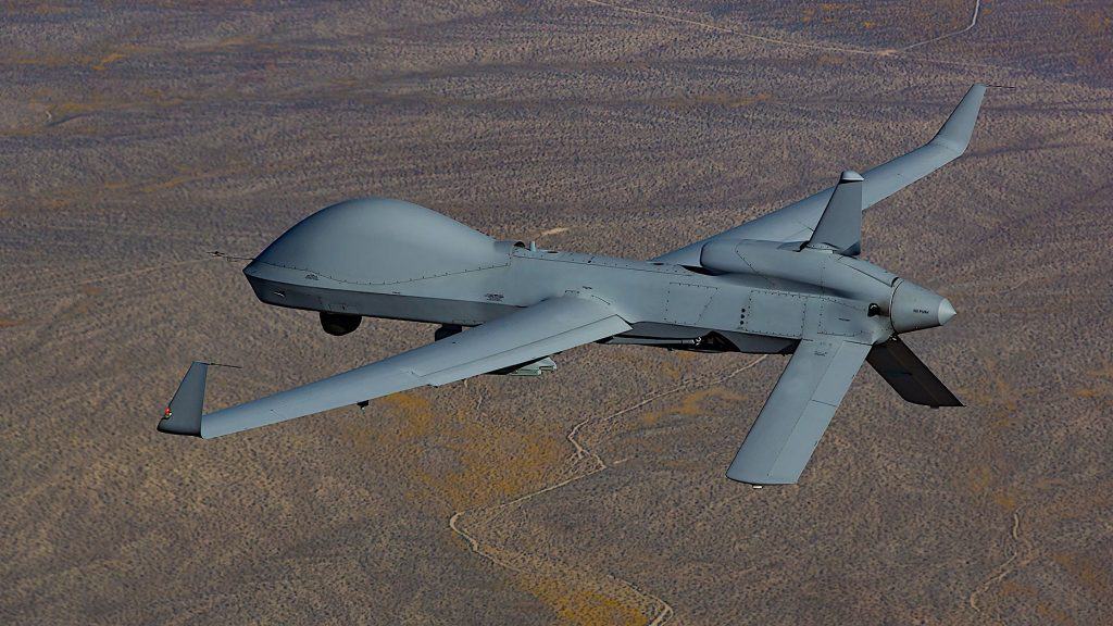Drone militar 'impossível de escapar' voa 100 dias sem parar