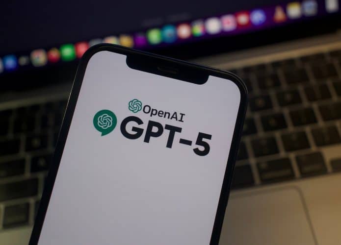 Logos da OpenAI e do GPT-5