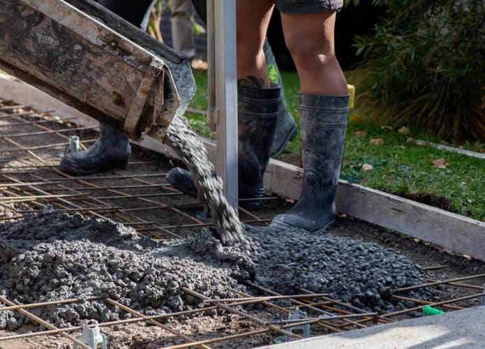 Borra de café pode revolucionar a construção civil; entenda