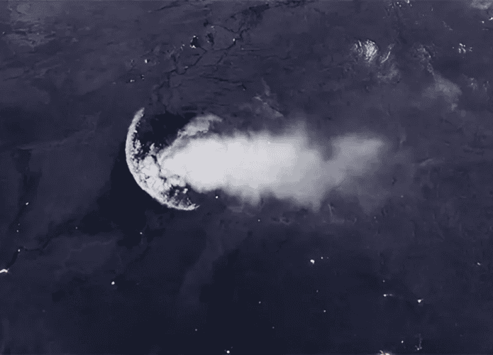 Tempestade em forma de água-viva é registrada sobre a África por satélite