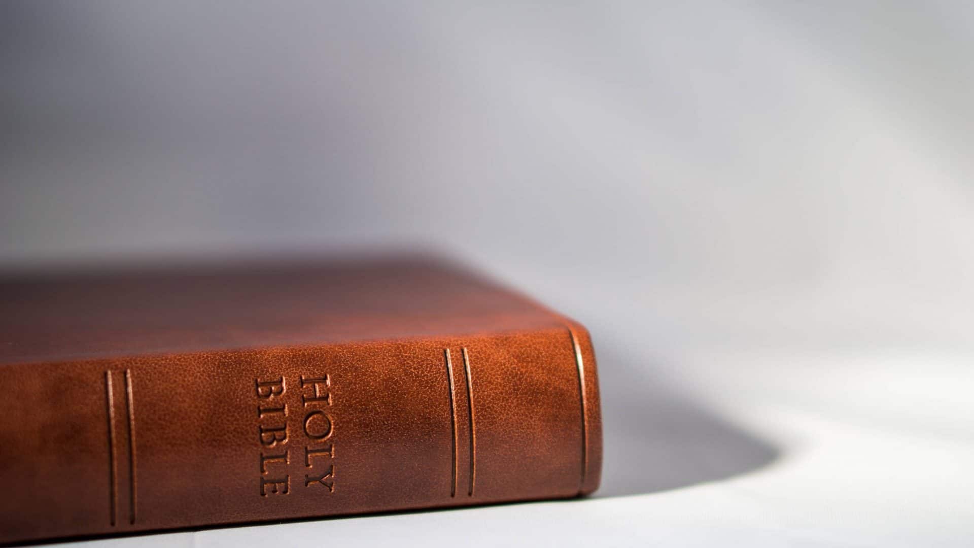 Biblia-1920x1080