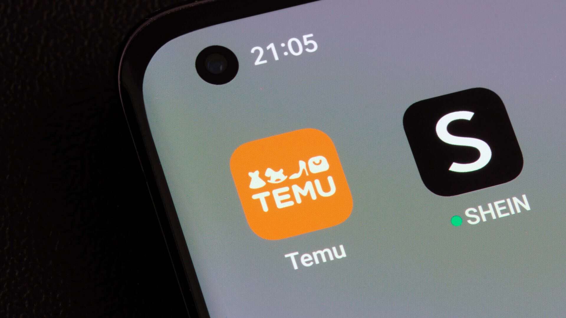 Ícones dos aplicativos da Temu e Shein na tela de início de um celular Android