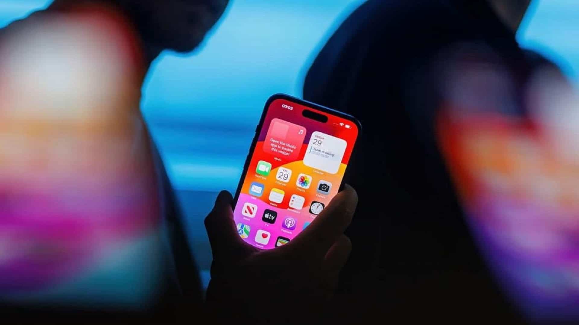 iPhone 16 (ilustrativa)