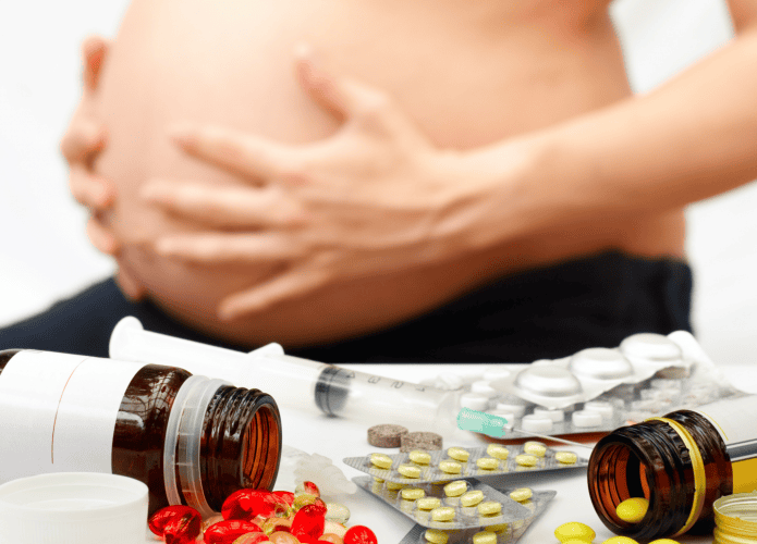medicamentos-na-gravidez-695x500.png