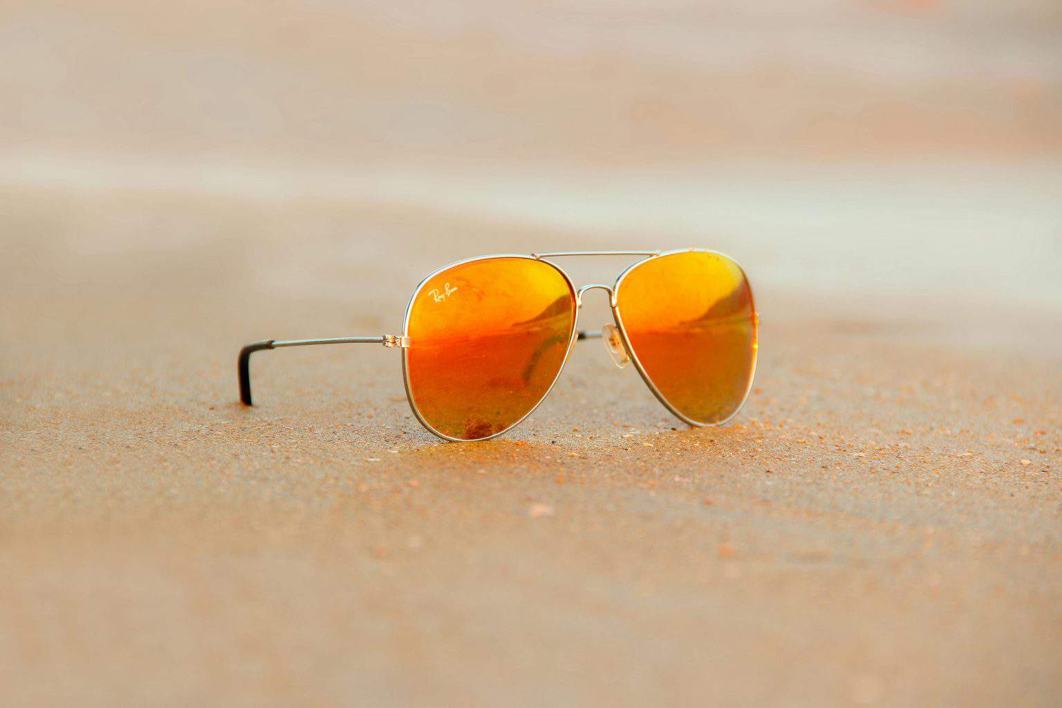 Entenda para que servem as cores de lentes dos óculos de sol