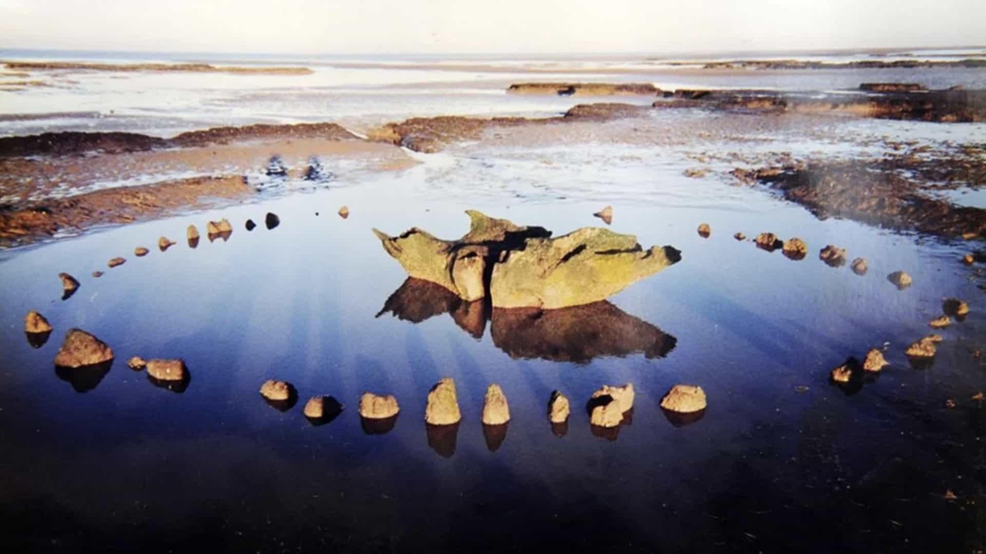 Monumento Seahenge (Crédito: Wendy George)